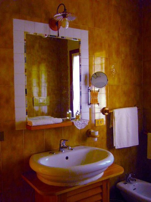 B&B Casa Linda Pradipozzo Δωμάτιο φωτογραφία